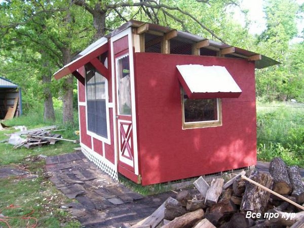 Большой курятник из целых поддонов своими руками Большой курятник из целых поддонов своими руками