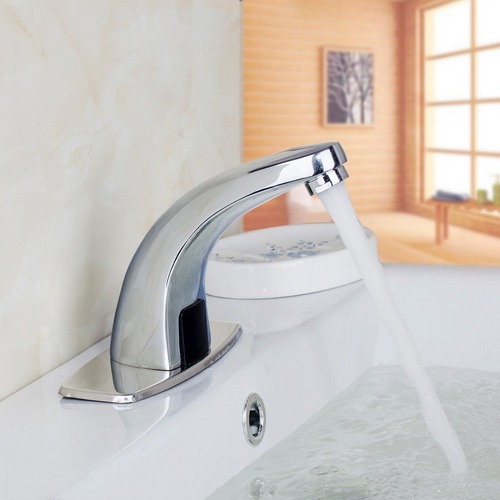 Смеситель с инфракрасным датчиком — плюсы и минусы, как выбрать Смеситель с инфракрасным датчиком — плюсы и минусы, как выбрать