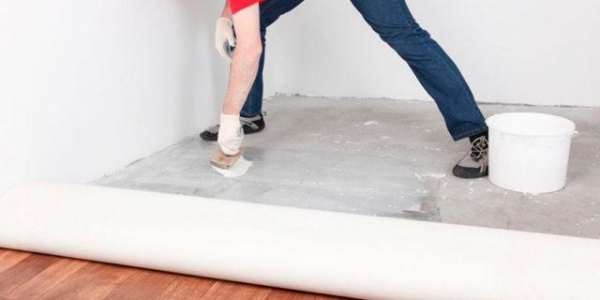 Инструкция по приклеиванию напольного покрытия – линолеума Инструкция по приклеиванию напольного покрытия – линолеума