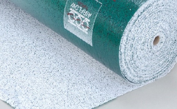 Нужна ли подложка под линолеум?