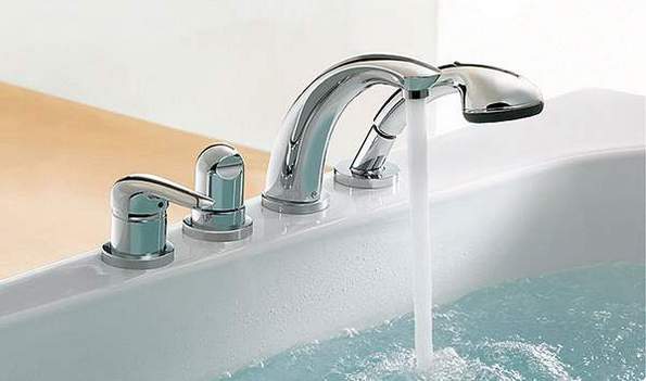 Как выбрать смеситель для ванной с душем и какой лучше Как выбрать смеситель для ванной с душем и какой лучше