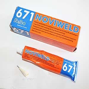 Холодная сварка для линолеума:  обеспечиваем прочный и незаметный шов