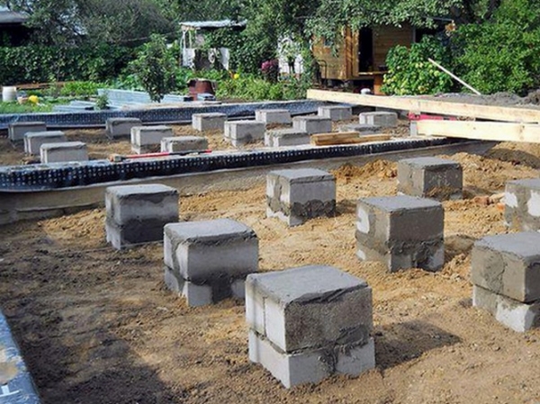 Строим мини курятник для 5 курочек Строим мини курятник для 5 курочек