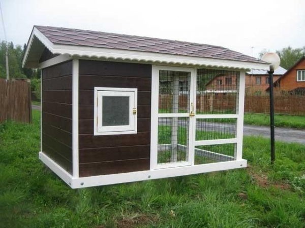 Чем примечательны куриные домики от Семена Додонова? Чем примечательны куриные домики от Семена Додонова?