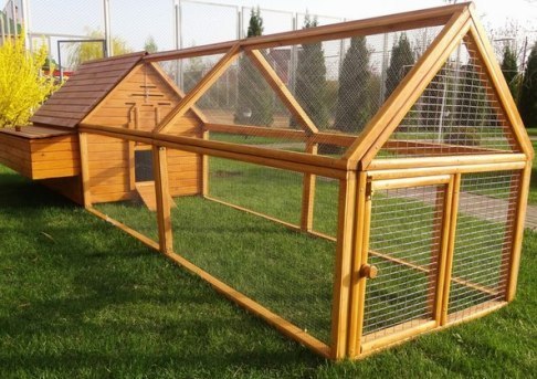 Как смастерить загон для курочек?