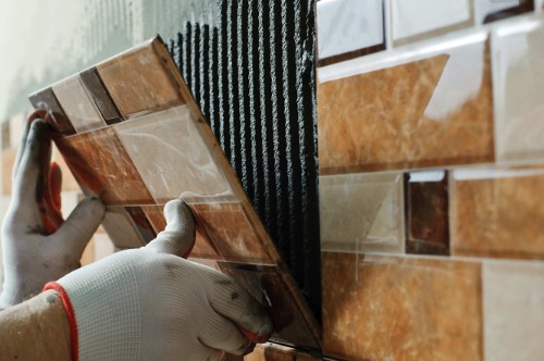 Керамическая плитка: глазурованная и неглазурованная Керамическая плитка: глазурованная и неглазурованная