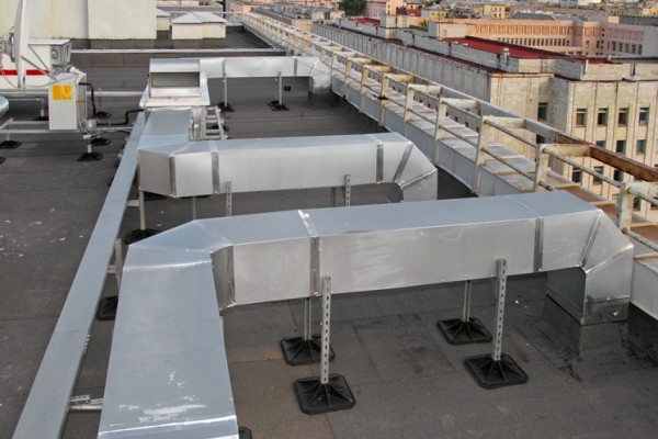 Воздуховоды для вентиляции – виды, особенности и установка Воздуховоды для вентиляции – виды, особенности и установка